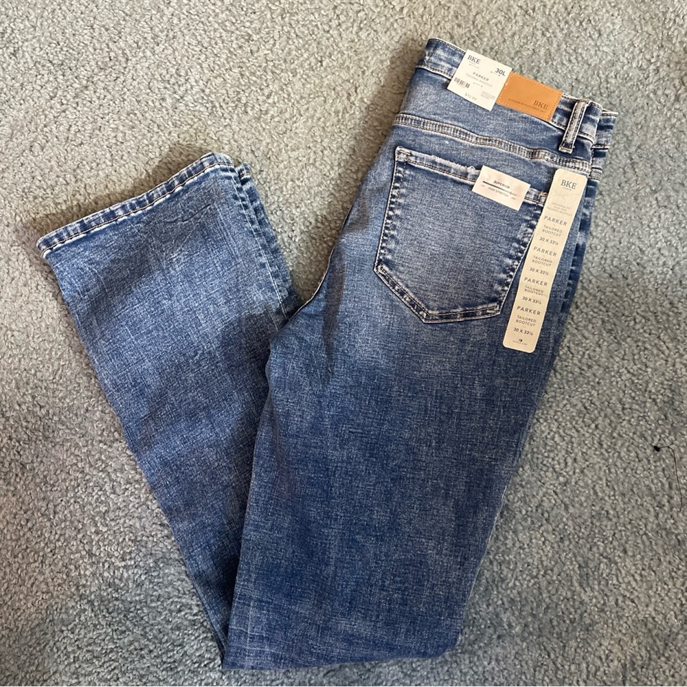 BKE Buckle Parker Tailored Bootcut Women’s Jeans Size 30L NWT
